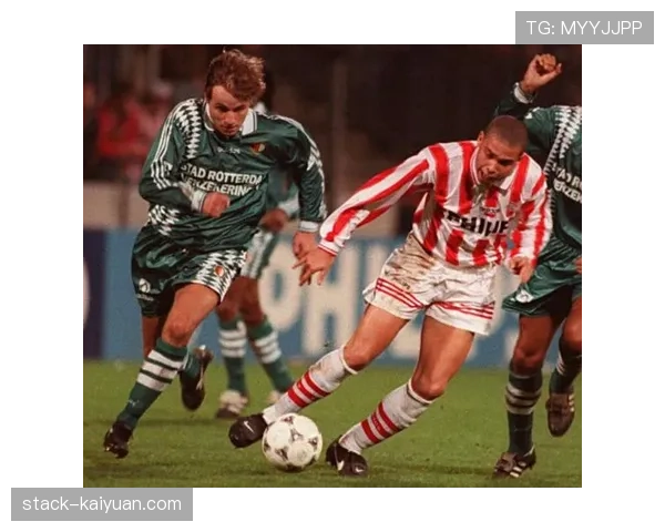 大罗前锋爆发盘带撕裂后防，本赛季比上季更具终结力