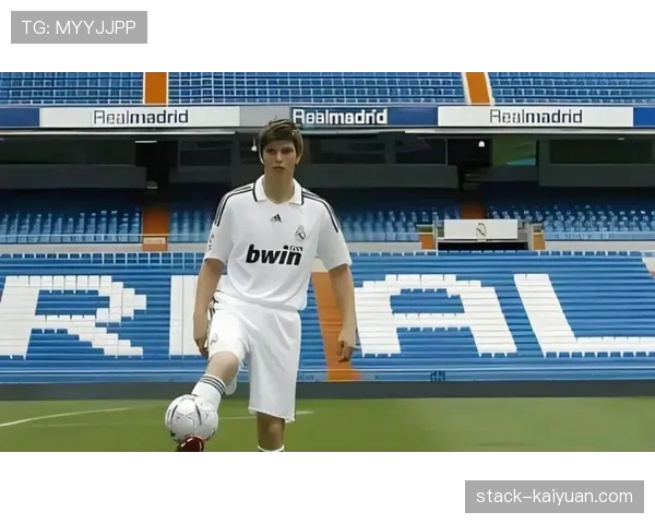 巴尔韦德：多位置属性如何支撑球队战术变化