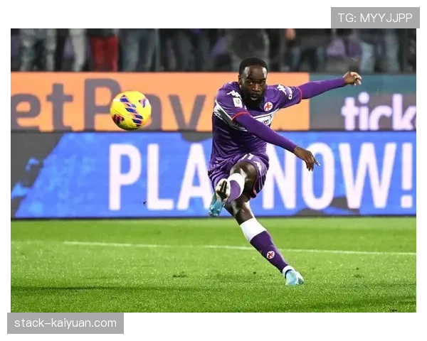 弗拉霍维奇：从佛罗伦萨天才到尤文核心的生涯全景解析