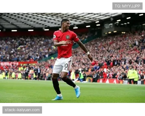 内马尔巅峰期欧冠关键战的影响力：强强对话中的决定性作用解析